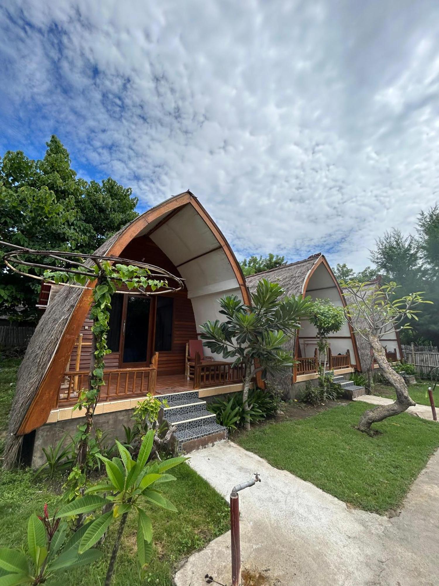We'Be Cottages Gili Meno Exterior photo